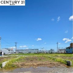 現在は更地の状態で11月頃完成予定です。