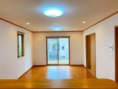 コチラは別アングルからの写真になります。