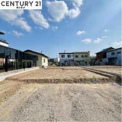 現在は更地の状態で10月頃完成予定です。