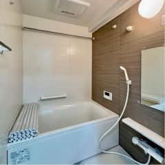 ユニットバスは新品交換済みで気持ちいい！