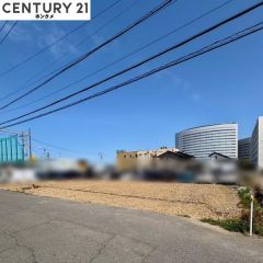 現在更地の段階です。これから基礎作りです