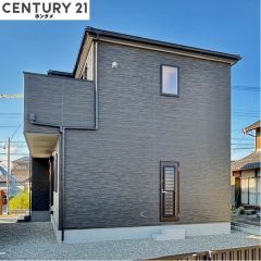 コチラは別アングルから見た外観写真です。