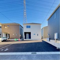 駐車場は3台分のスペースがあります。