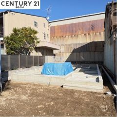 現在基礎の段階で来年1月の完成予定です。