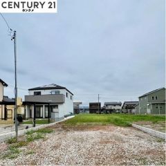 現在は更地の状態で1月頃完成予定です。