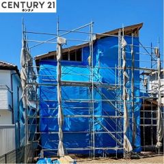 上棟しました。9月頃完成予定です。