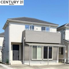 コチラは別アングルから見た外観写真です。