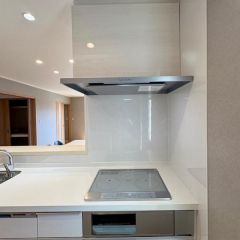 キッチンには大型換気扇が付いています。
