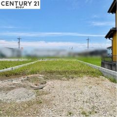 現在は更地の状態で11月頃完成予定です。