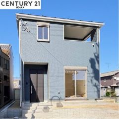 コチラは別アングルからの外観写真です。