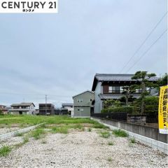 現在は更地の状態で1月頃完成予定です。