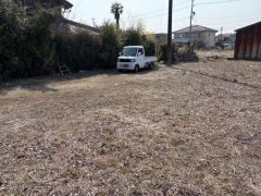 コチラは現地の北西角側から見た外観です。