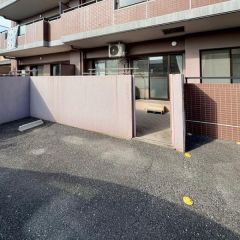 テラスから直接駐車場に出られるのは便利！