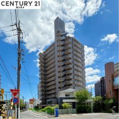 コチラは別アングルから見た外観写真です。