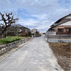 北前面道路から外観を見るとこんな感じ