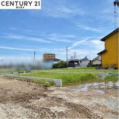 現在は更地の状態で11月頃完成予定です。