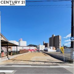 現在は更地の状態で、6月に完成予定です。