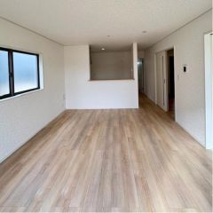 コチラは別アングルからの写真になります。