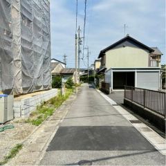 南前面道路から外観を見るとこんな感じ。