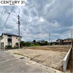 現在は更地の状態で10月頃完成予定です。