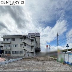 これから基礎作りに入り7月完成予定です。