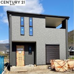 足場が外れました。もう少しで内覧可です。