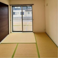 コチラは別アングルからの写真になります。