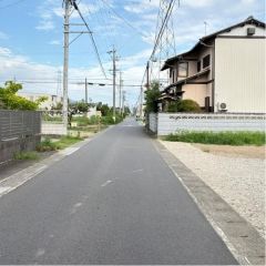 北前面道路から外観を見るとこんな感じ。