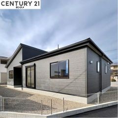 コチラは別アングルからの外観写真です。