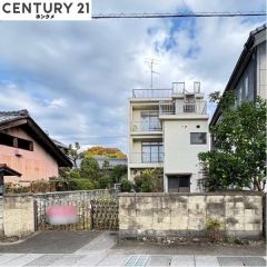 コチラは別アングルから見た外観写真です。