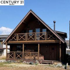 コチラは建物正面から見た外観になります。