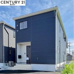 コチラは別アングルから見た外観写真です。