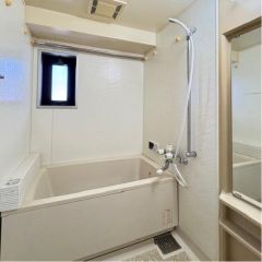 マンションには珍しく窓付で換気もグッド！