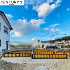 現在基礎の段階で、これから上棟します。