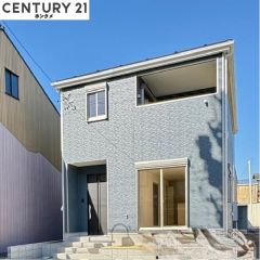 足場が外れました。もう少しで内覧可です。