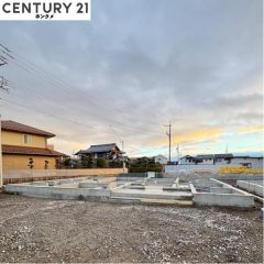 現在基礎の段階で来年3月の完成予定です。