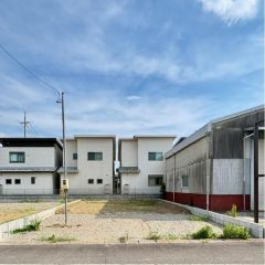 現在は更地の状態で1月頃完成予定です。