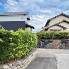 北前面道路から外観を見るとこんな感じ。