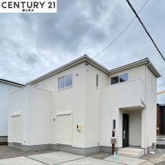足場が外れました。もう少しで見学可能。
