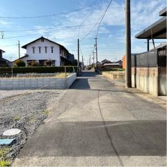 北前面道路から外観を見るとこんな感じ