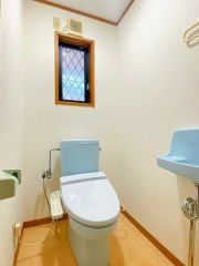 1階のトイレはクリーニング済みです。