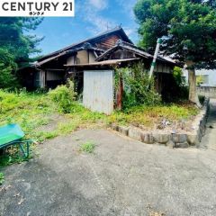 コチラは別アングルから見た外観です。