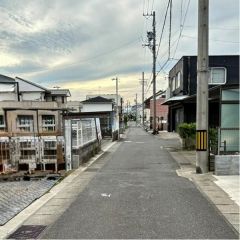 北前面道路から外観を見るとこんな感じ。