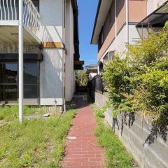 玄関ポーチはこんな感じです。