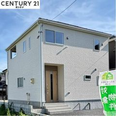 コチラは別アングルから見た外観写真です。