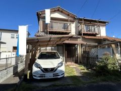 駐車スペースは並列で2台分あります。