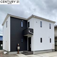 足場が外れました。もう少しで見学可能。