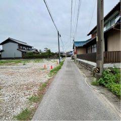南前面道路から外観を見るとこんな感じ。
