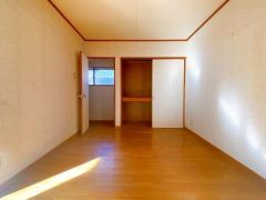 このお部屋の収納はこんな感じです。