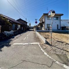 南前面道路から外観を見るとこんな感じ